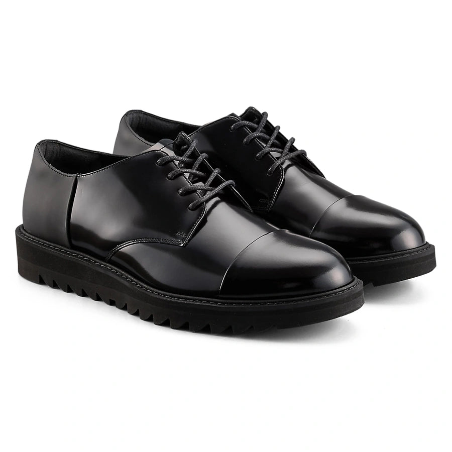 THE ONITSUKA DERBY