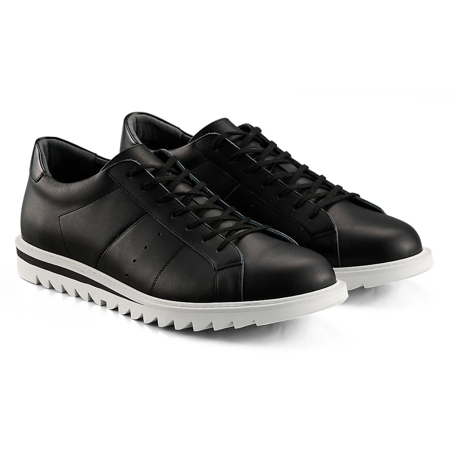 Onitsuka Tiger THE ONITSUKA COURT-T