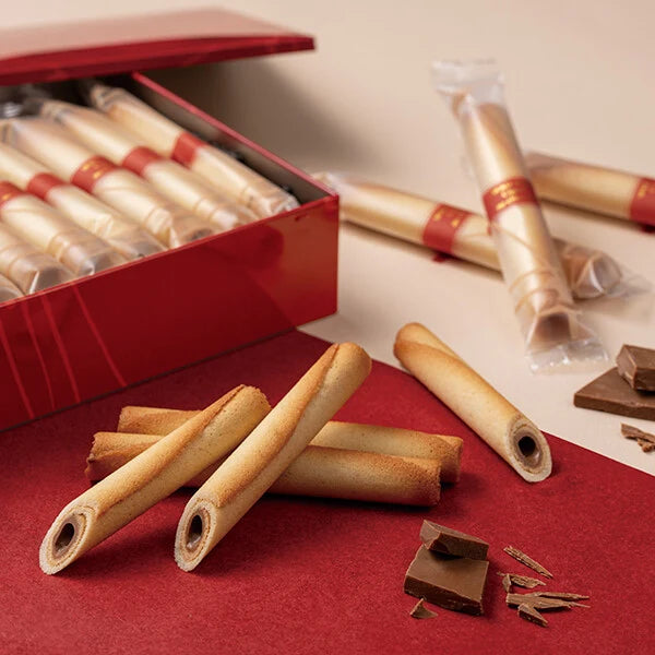 YOKU MOKU Cigare au Chocolat 18-Piece Cookie Set