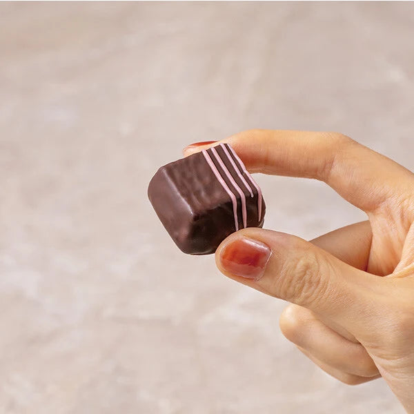 Yoku Moku Baked Chocolat Colombian Cacao – 3 Varieties, 12 Pieces