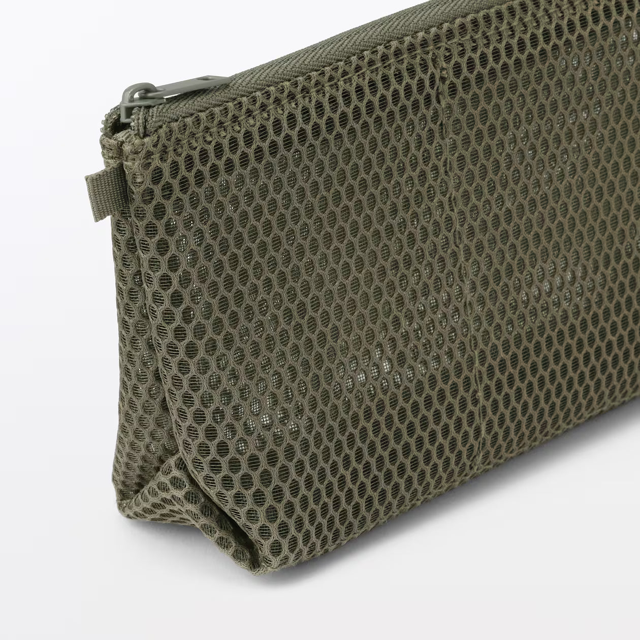 Muji 3D Mesh Pen Case with Gusset 170 × 100 × 50 mm