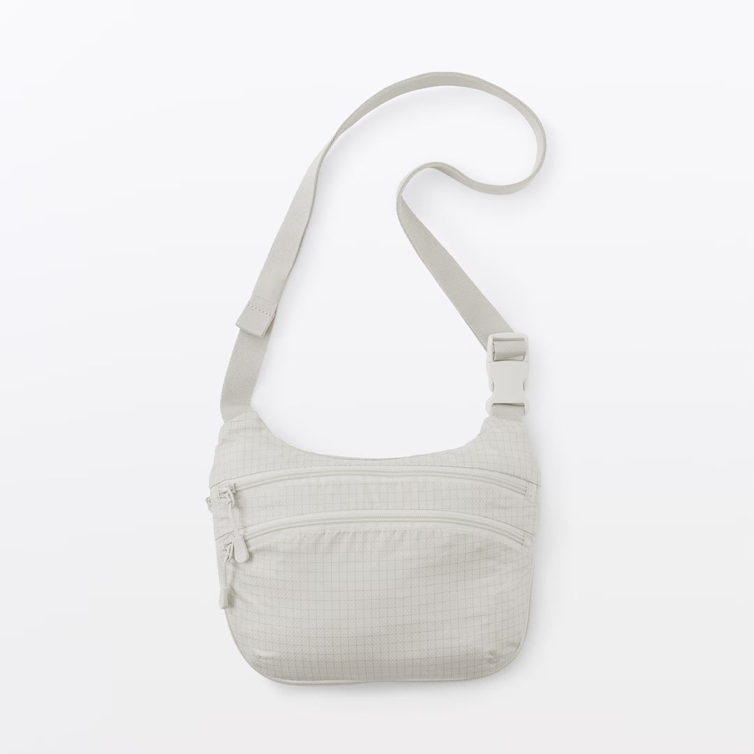 MUJI Water Repellent Lipstop Mini Shoulder Bag- 18 × 24 × 4 cm