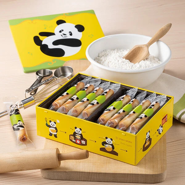 YOKU MOKU Panda Petit Cigare 16-Piece Cookie Set
