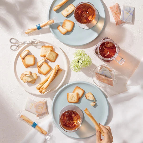 YOKU MOKU Petite Cinq Delices – 5 Kinds, 27 Pieces