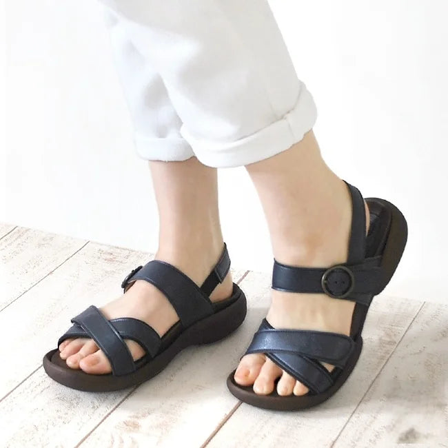 Regetta (AR-113) Cross-Belt Gummy Sandal