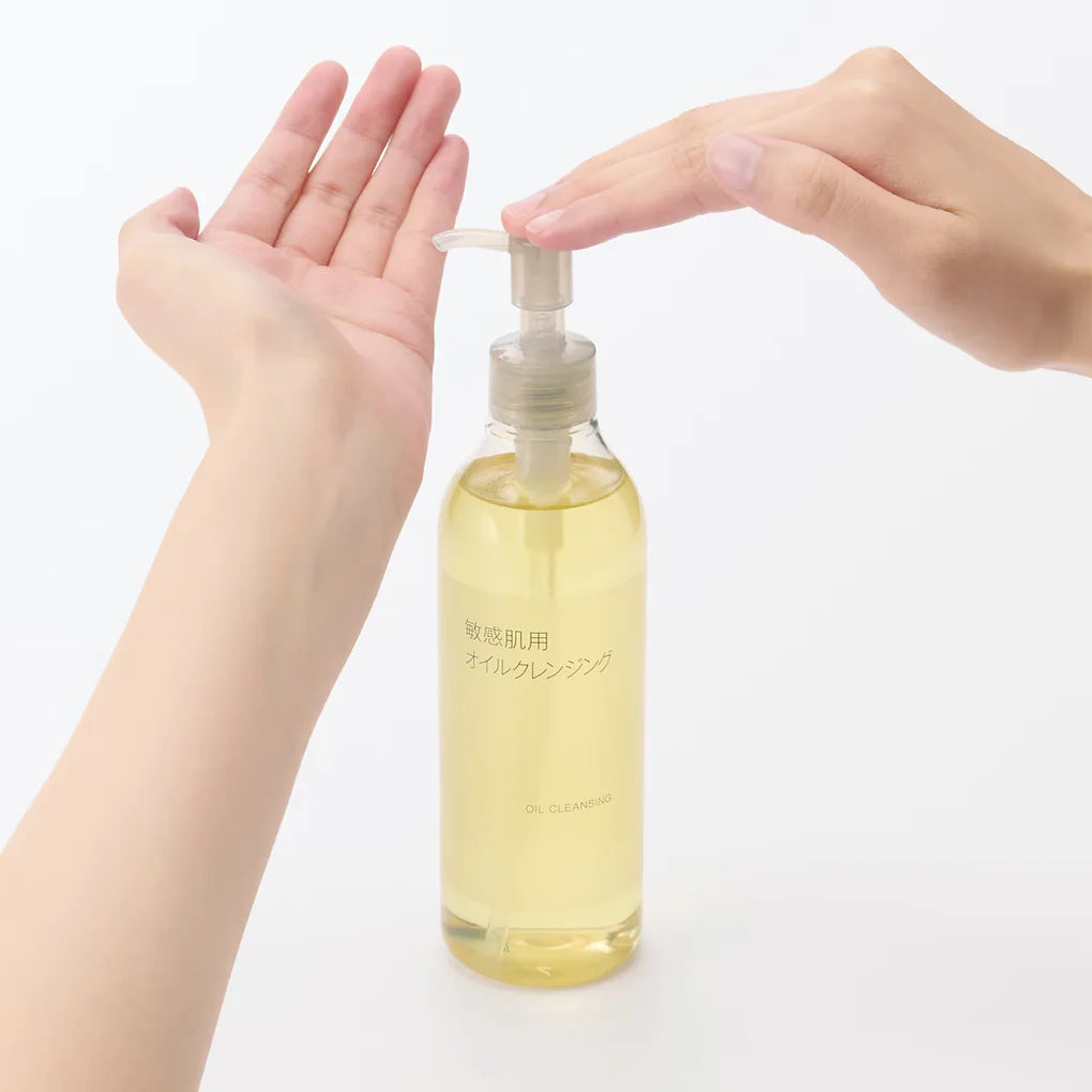 Muji Sensitive Skin Cleansing Oil 300 mL / Refill 270 mL