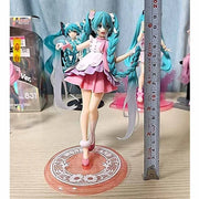 Hatsune Miku Wonderland Figure – Braided Hair Ver 19cm