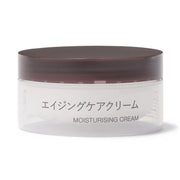 This luxurious anti-aging cream is part of a skincare series focused on 100% naturally derived ingredients*.