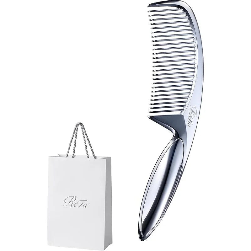 ReFa MARQUISE Deep Comb is a premium Japanese hair comb designed for gentle detangling and natural styling, especially for thick, wavy, or frizzy hair.