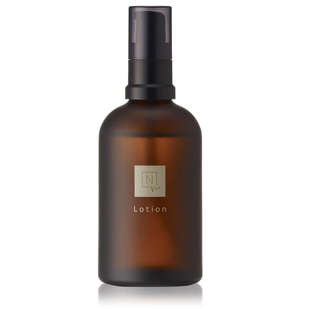 The N organic Vie Moist Rich Lotion is a luxurious moisturizing lotion designed for aging care, dryness, and sensitive skin.