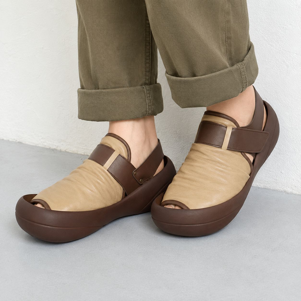 RegettaCanoe Men's Drape Clog Sandals - CJBF-5179