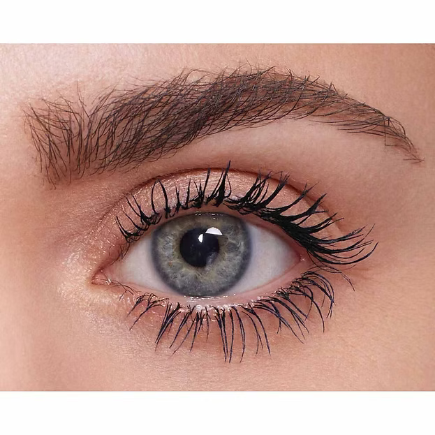 SHISEIDO Control Chaos Mascara Ink – Volumizing and Long-Lasting Mascara