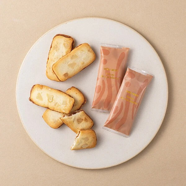 YOKU MOKU Bateau de Macadamia – 8 Pieces