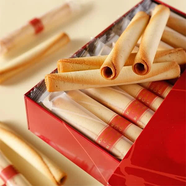 YOKU MOKU Cigare au Chocolat 18-Piece Cookie Set