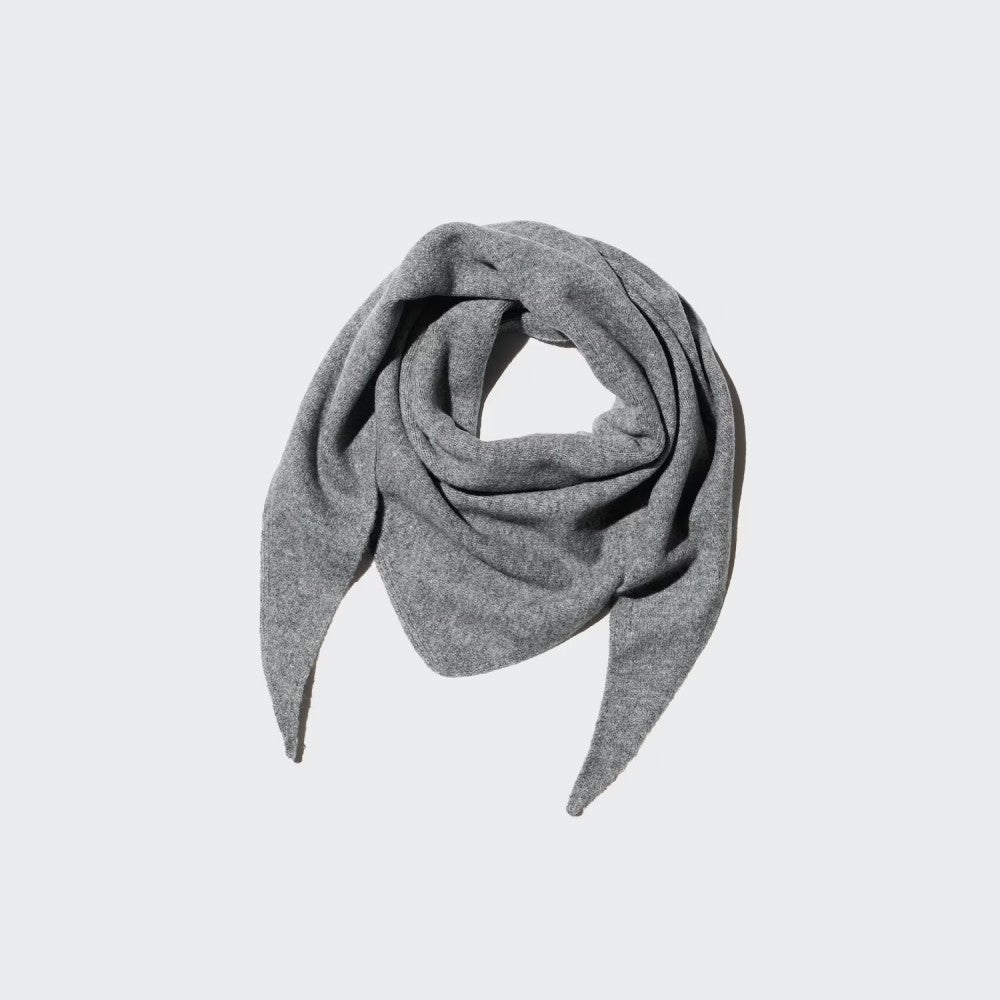UniQlo Soufflé Yarn Triangle Scarf 489162 Japan best brand