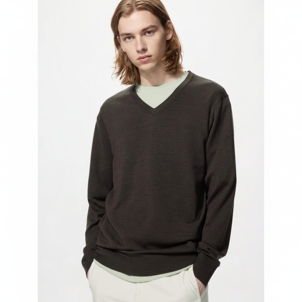U Merino V-Neck Sweater 478536/486063 Japan best brand