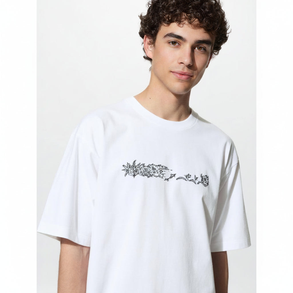 U YOASOBI UT T-Shirt – Relaxed Fit 489914 Japan best brand