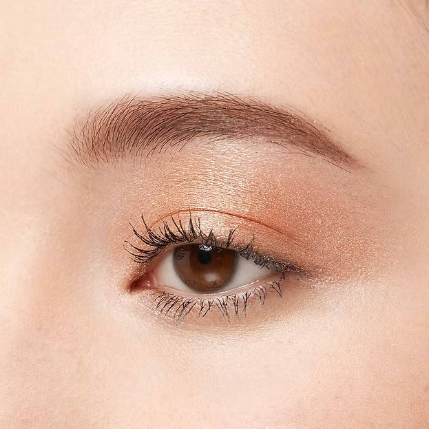 SHISEIDO Aura Dew Prism Illuminator – Radiant Glow for Face and Eyes